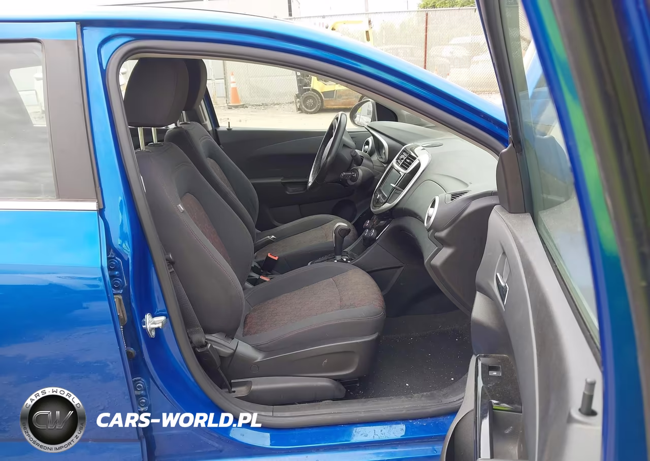 2017 Chevrolet Sonic Lt Auto VIN:1G1JD6SH0H4148550 - 5