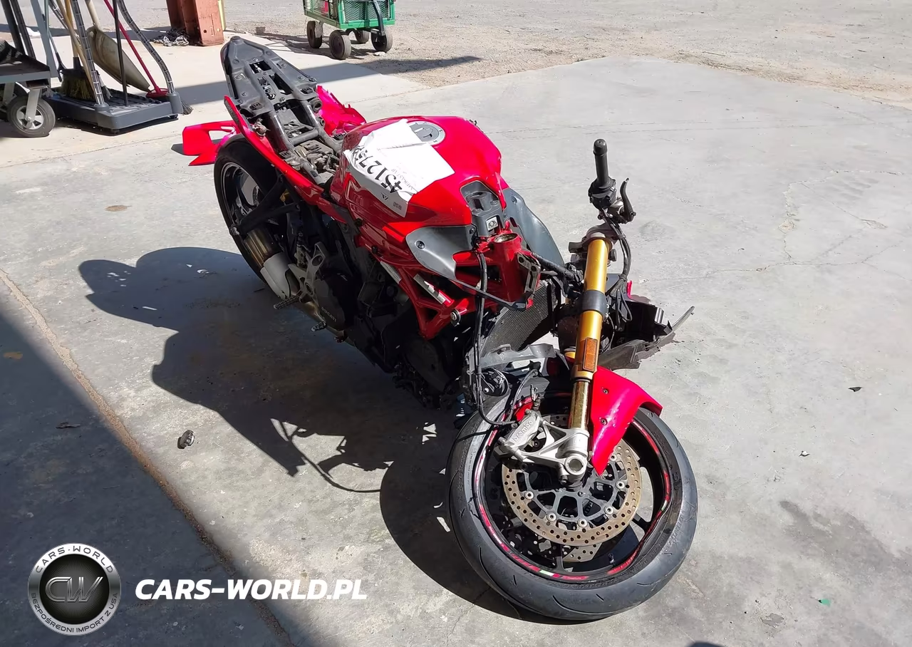 2023 Ducati Supersport