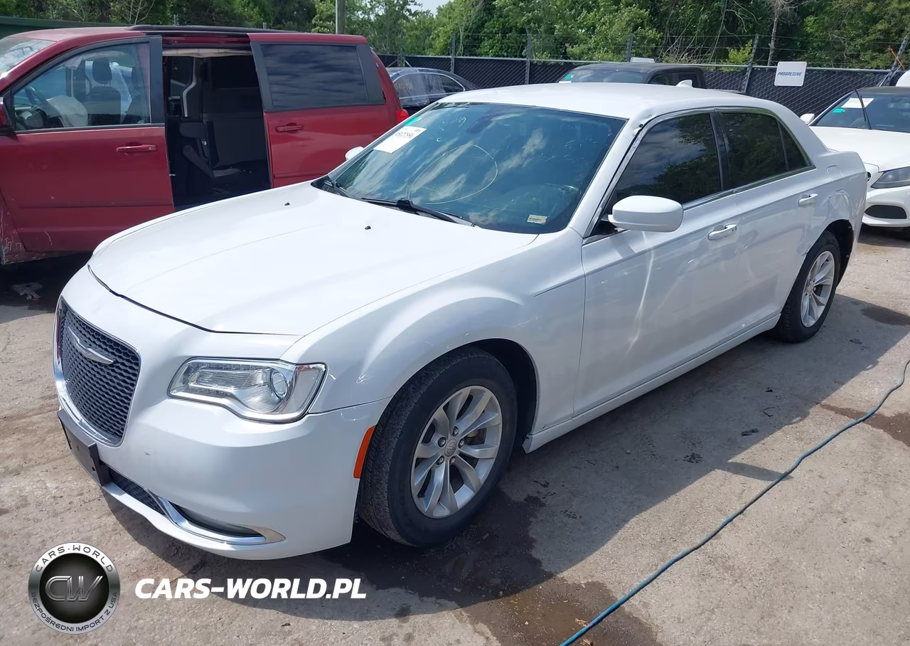 2015 Chrysler 300 Limited VIN:2C3CCAAG4FH887259 - 2