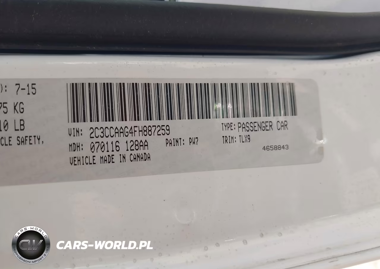 2015 Chrysler 300 Limited VIN:2C3CCAAG4FH887259 - 9