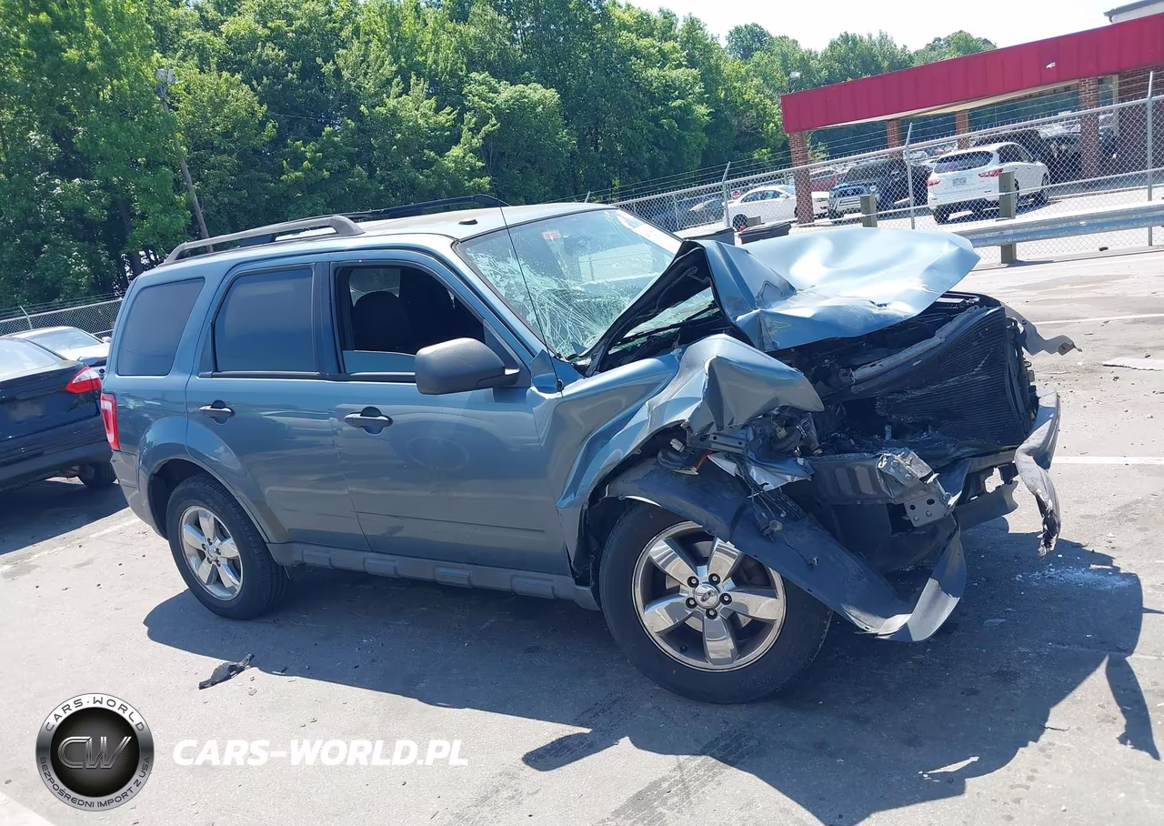 2010 Ford Escape Xlt VIN:1FMCU0D70AKC31216 - 13