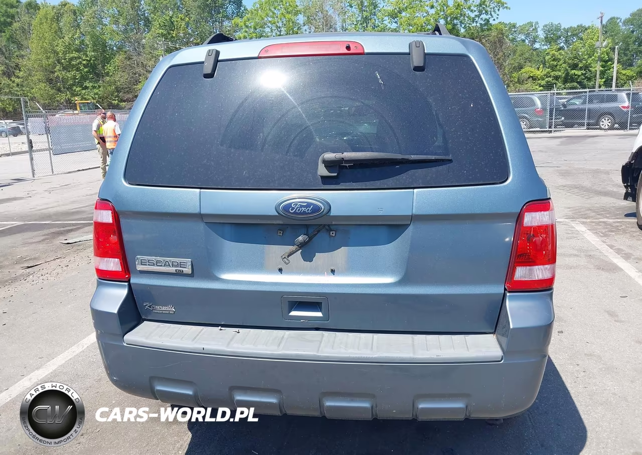 2010 Ford Escape Xlt VIN:1FMCU0D70AKC31216 - 16