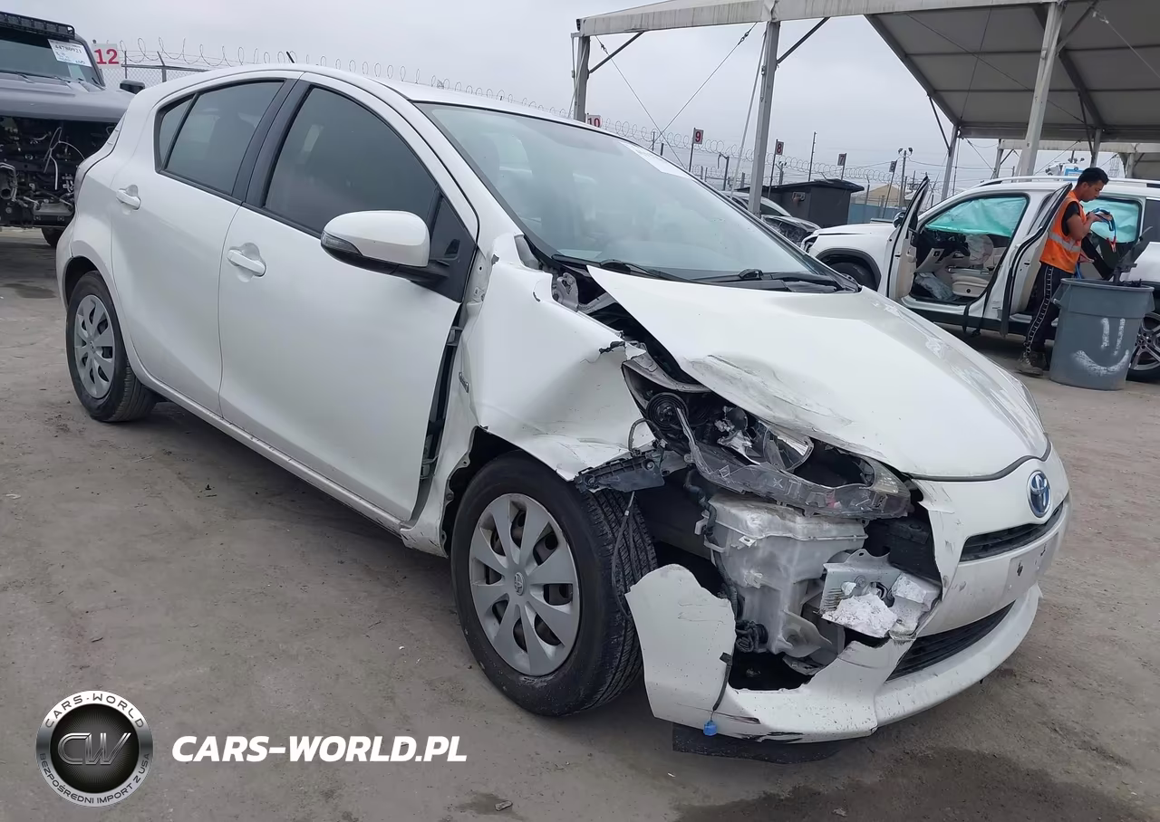 2012 Toyota Prius C Two