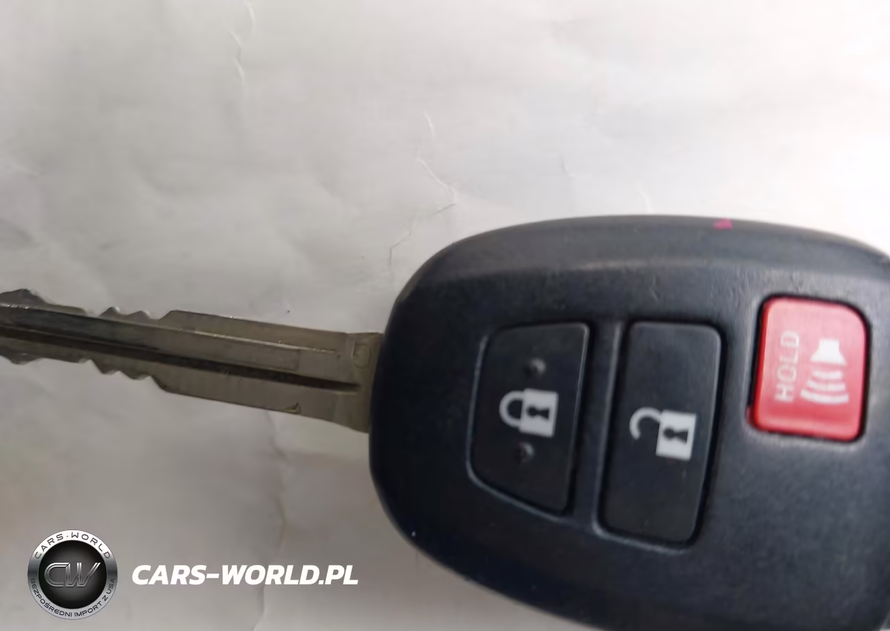 2012 Toyota Prius C Two VIN:JTDKDTB37C1022355 - 11