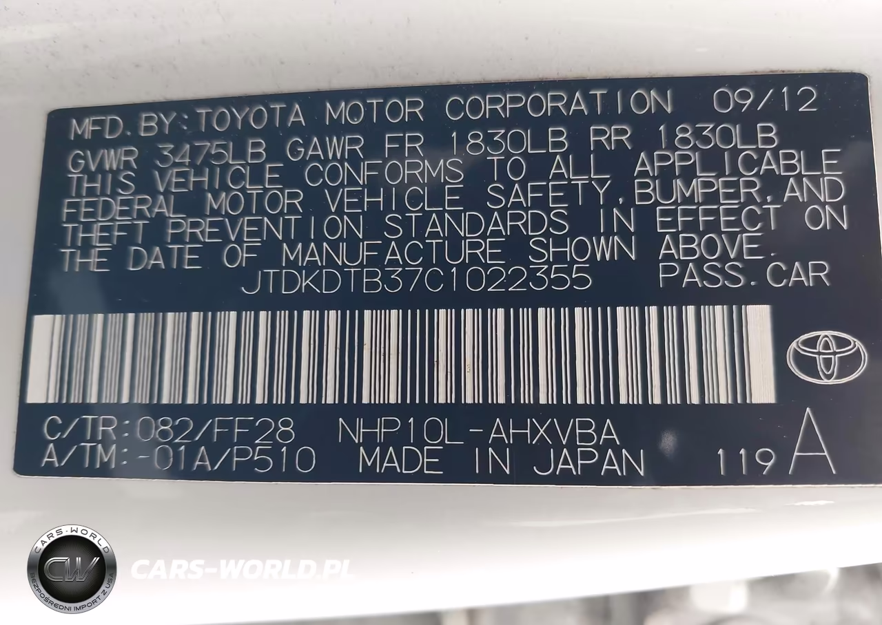 2012 Toyota Prius C Two VIN:JTDKDTB37C1022355 - 9