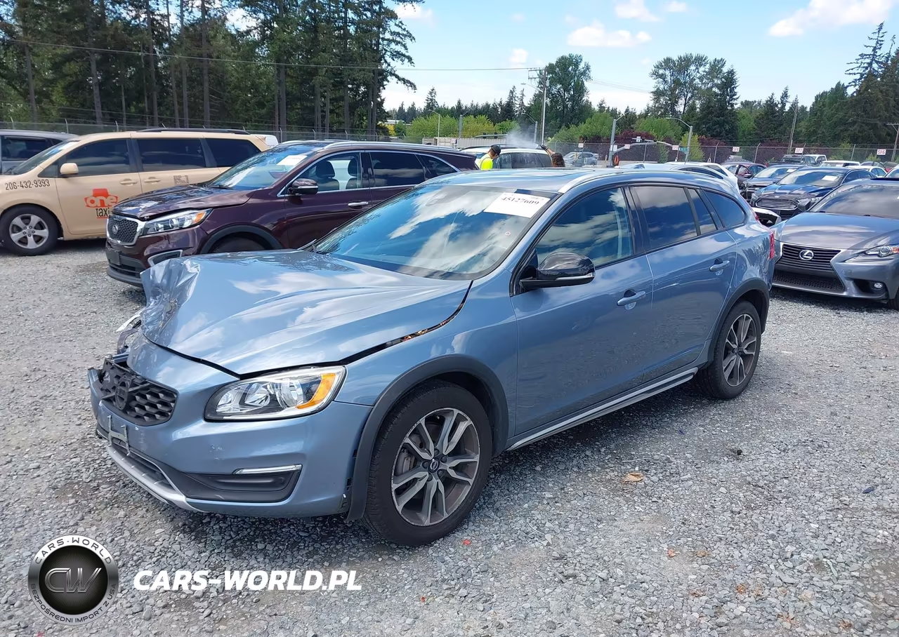 2017 Volvo V60 Cross Country T5 VIN:YV440MWK3H1036947 - 2