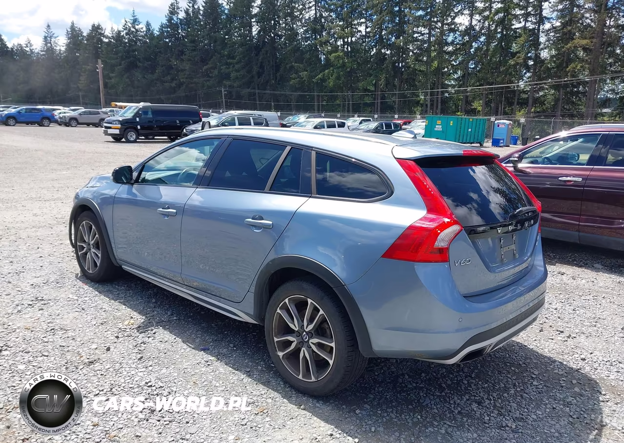 2017 Volvo V60 Cross Country T5 VIN:YV440MWK3H1036947 - 3