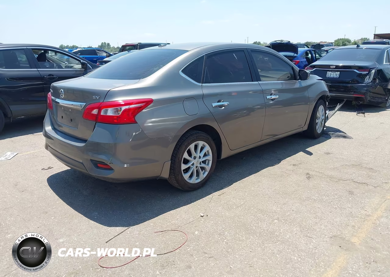2016 Nissan Sentra S VIN:3N1AB7AP9GY221943 - 4