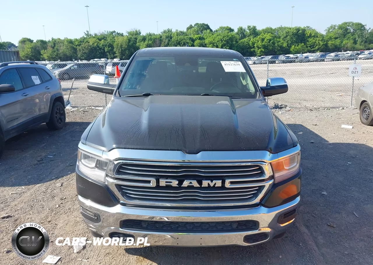 2019 Ram 1500 Laramie 4X4 5'7 Box VIN:1C6SRFJT7KN669342 - 12