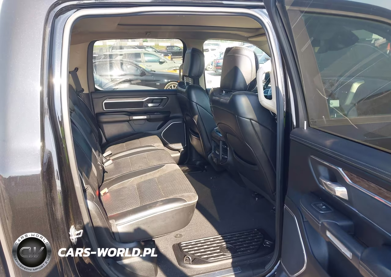 2019 Ram 1500 Laramie 4X4 5'7 Box VIN:1C6SRFJT7KN669342 - 8