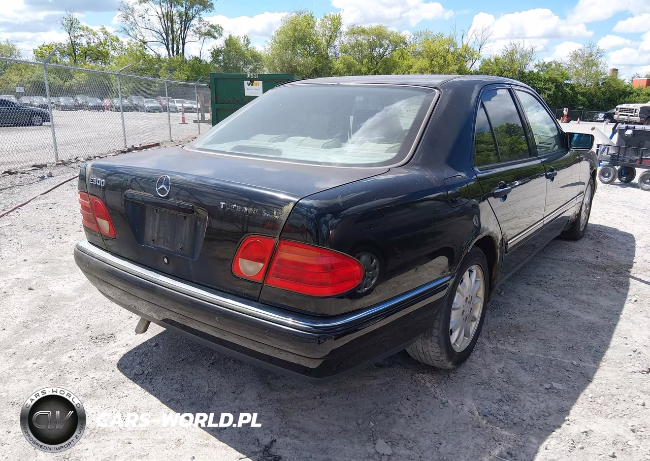 1999 Mercedes-Benz E 300 Diesel VIN:WDBJF25H8XA913301 - 4