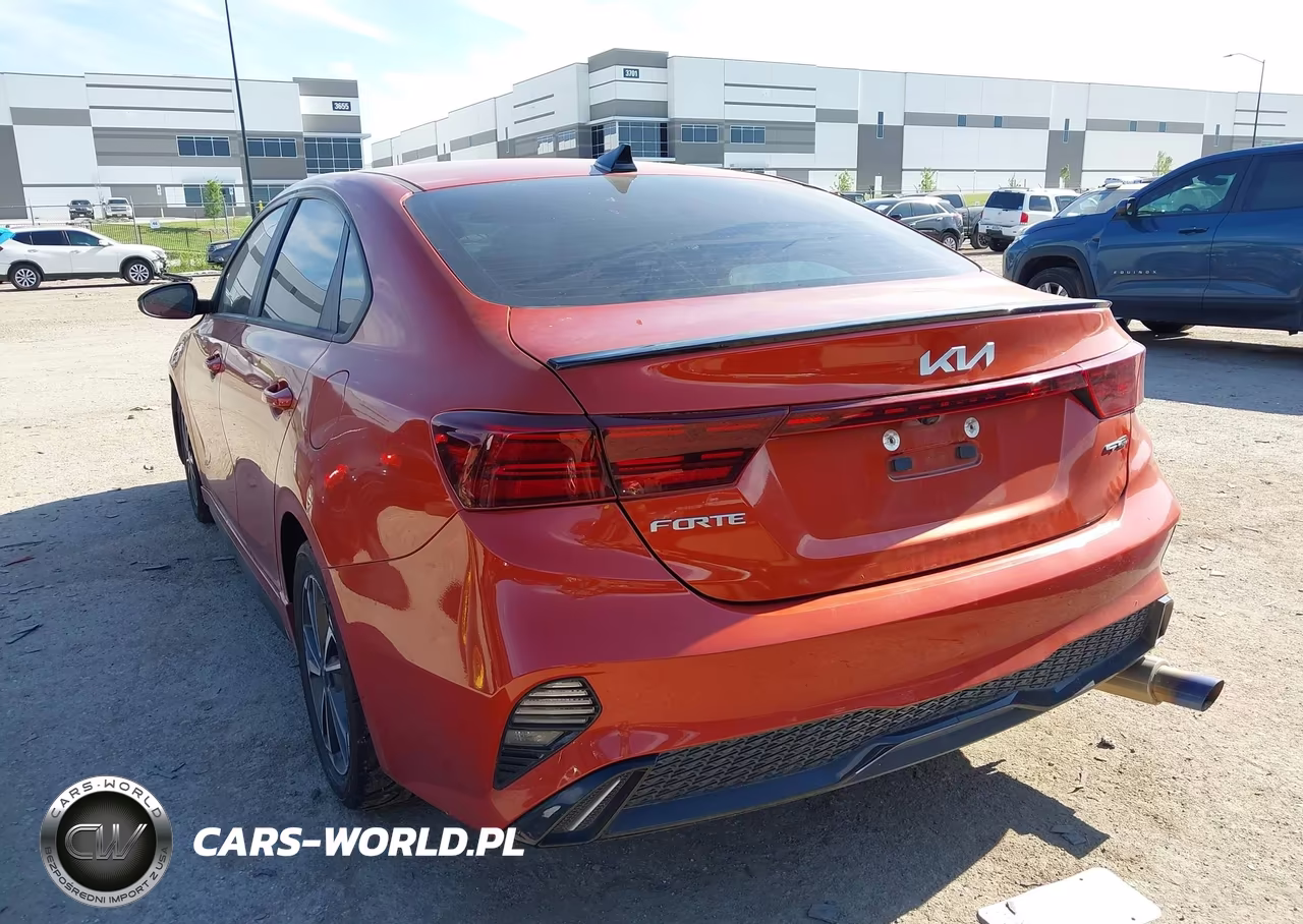 2023 Kia Forte Gt-Line VIN:3KPF54AD6PE636878 - 3