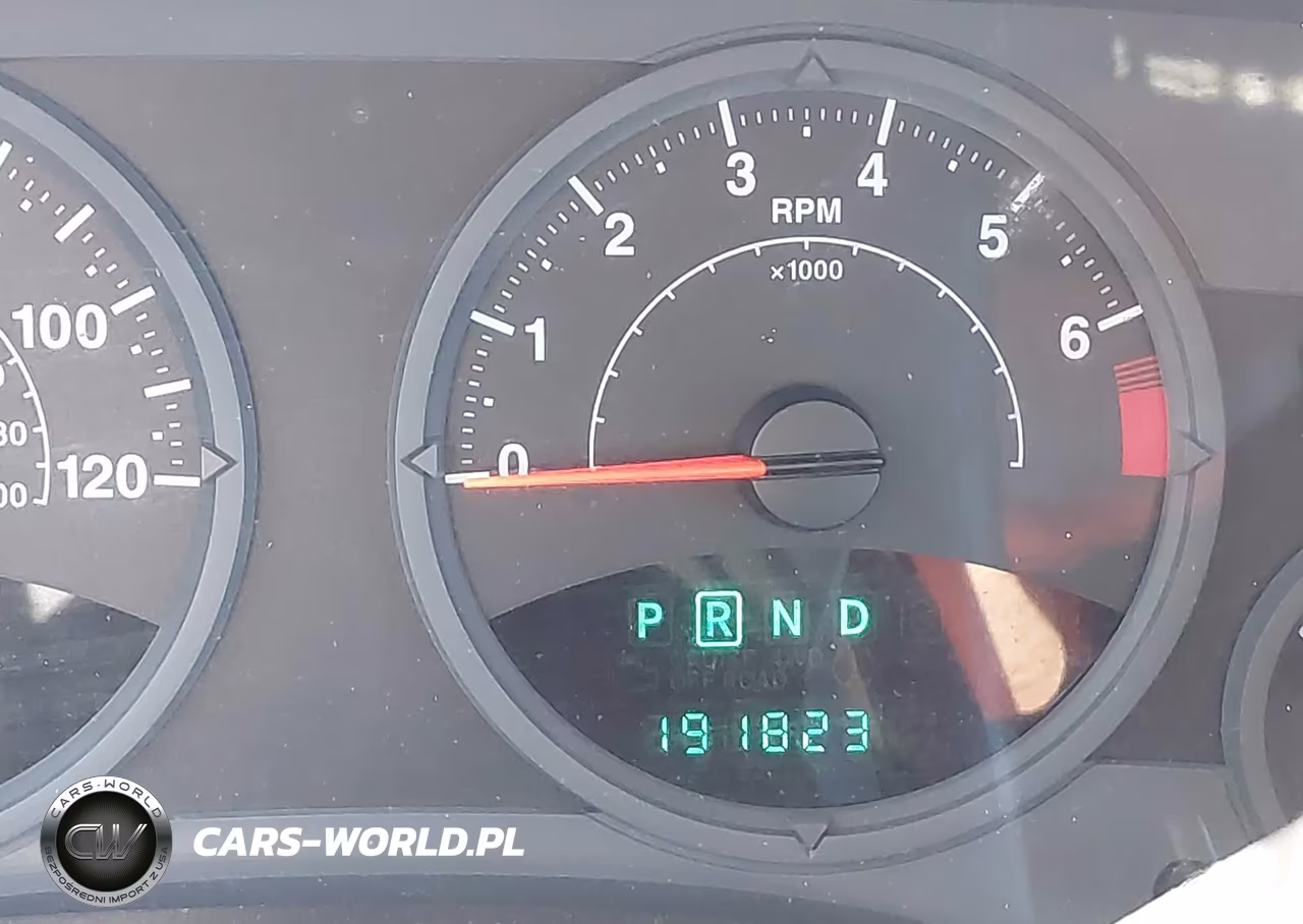 2008 Jeep Patriot Sport VIN:1J8FT28W98D669581 - 15