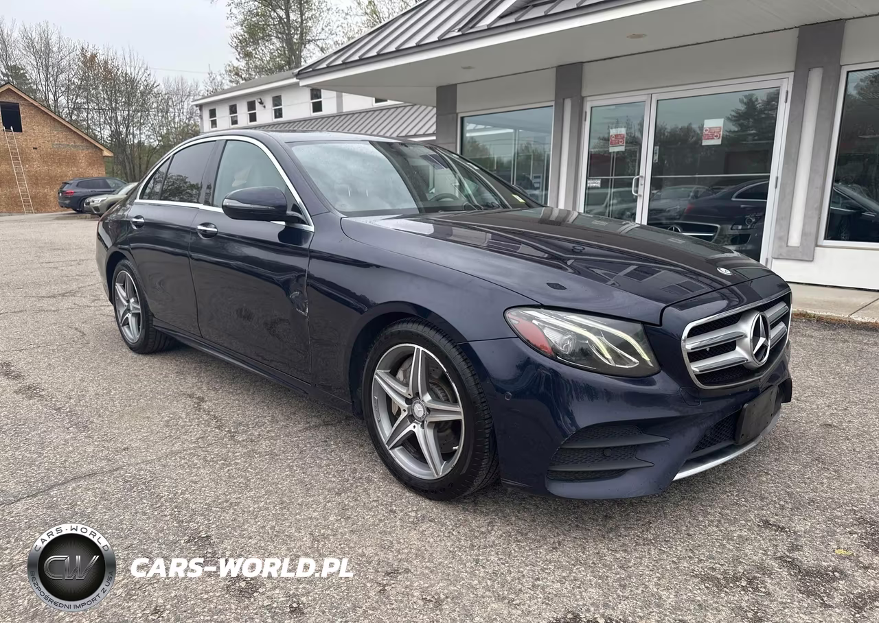 Główne zdjęcie 2017 Mercedes-Benz E 300 4Matic