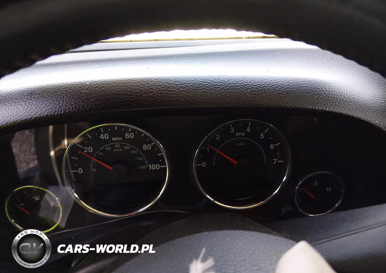 2013 Jeep Wrangler Unlimited Sahara VIN:1C4BJWEG1DL677514 - 15
