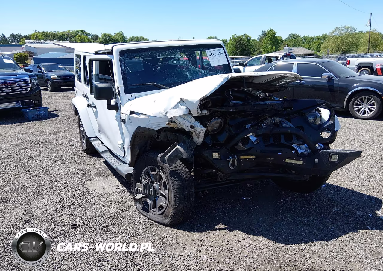 2013 Jeep Wrangler Unlimited Sahara VIN:1C4BJWEG1DL677514 - 6