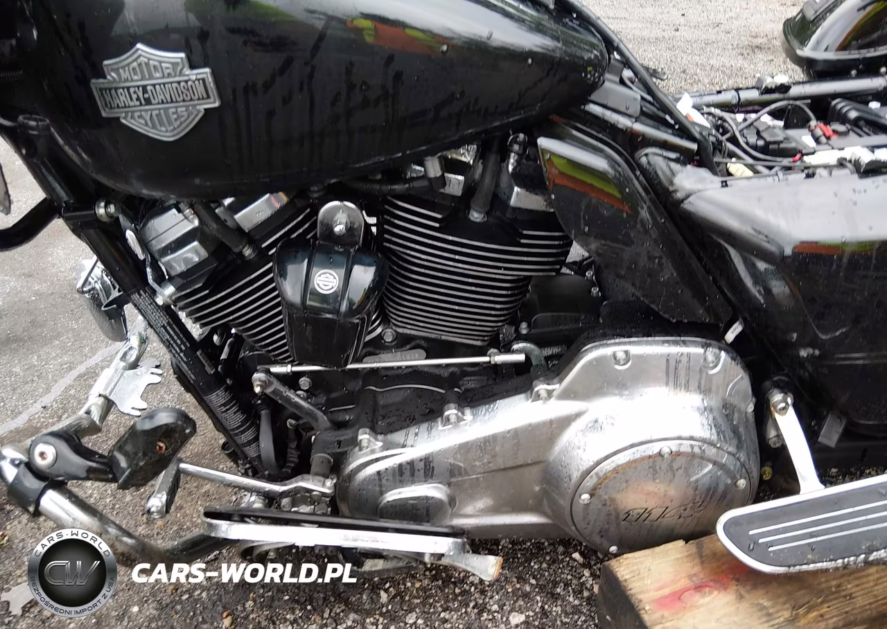 2021 Harley-Davidson Fltrxs VIN:1HD1KTP15MB615103 - 9