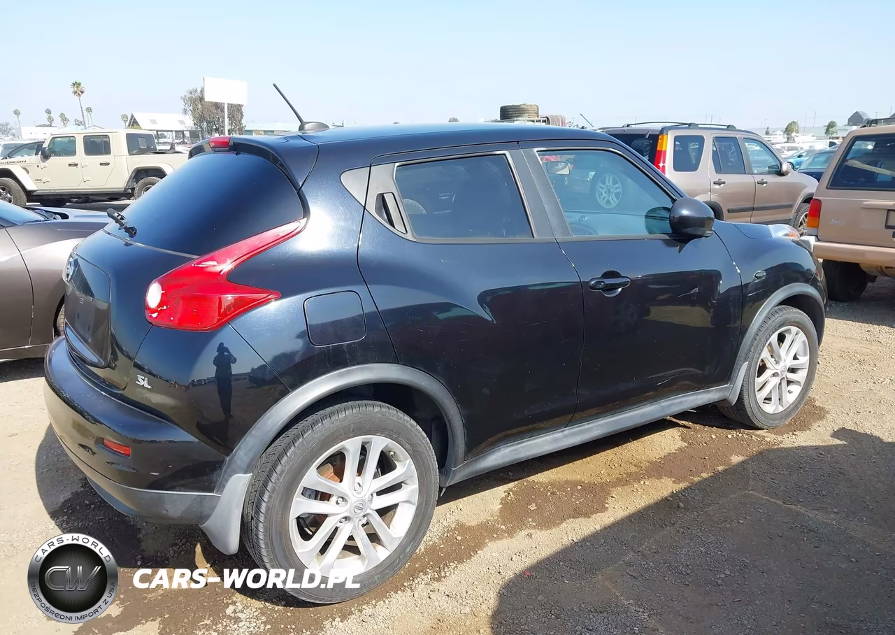 2011 Nissan Juke Sl VIN:JN8AF5MR9BT012663 - 4