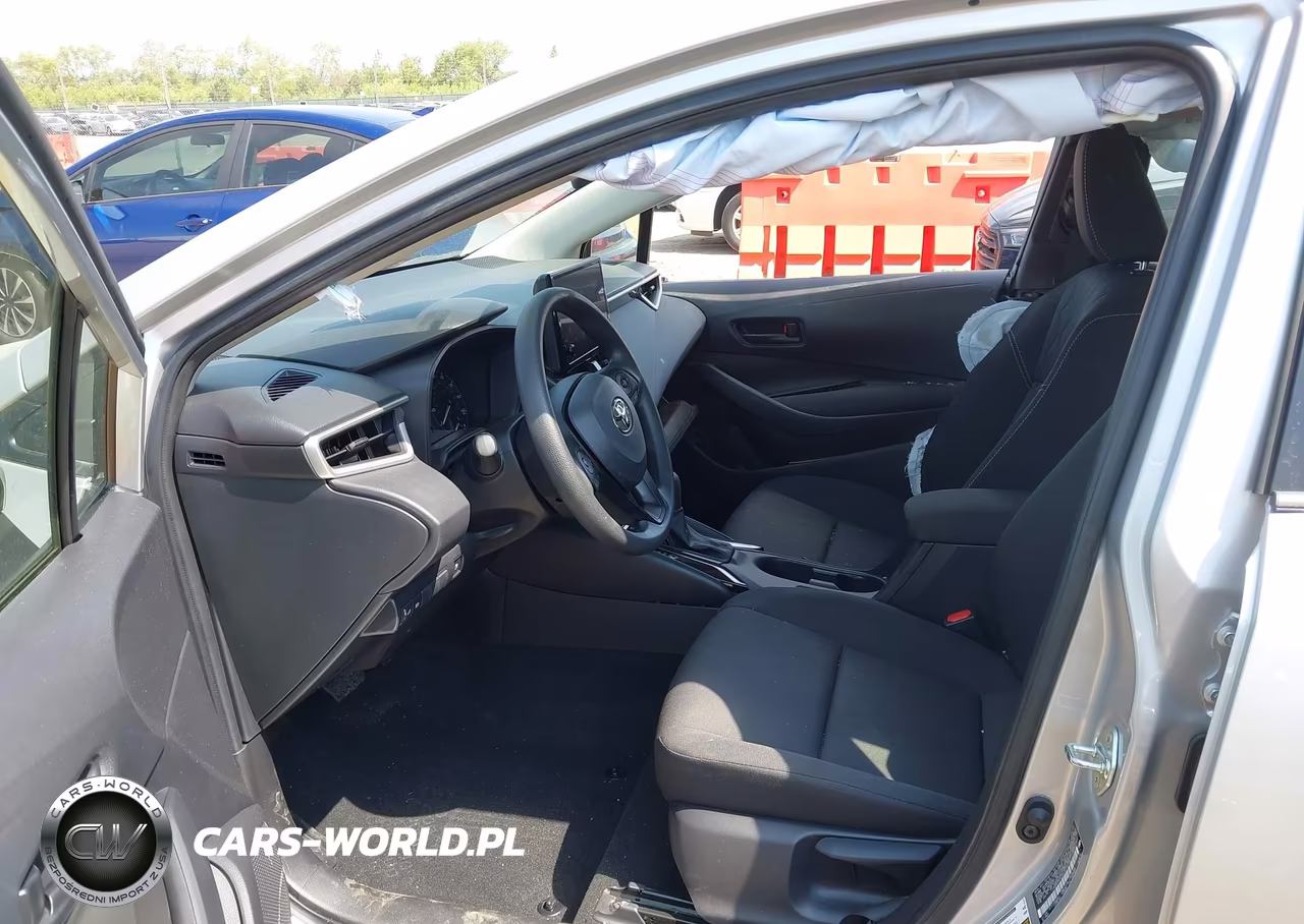 2025 Toyota Corolla Hybrid Le VIN:JTDBDMHE3SJ013746 - 5