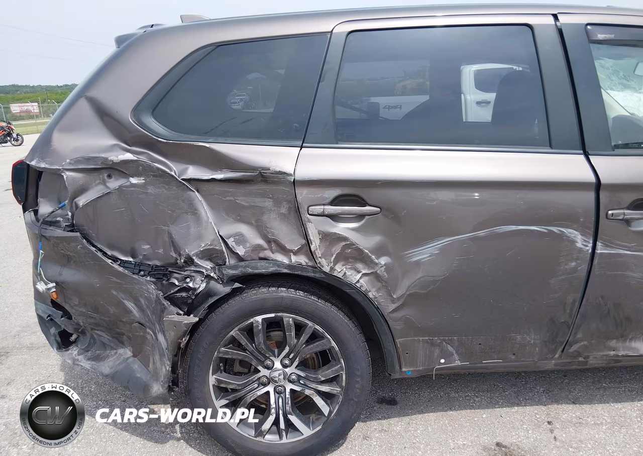 2017 Mitsubishi Outlander Se VIN:JA4AZ3A30HZ013434 - 18