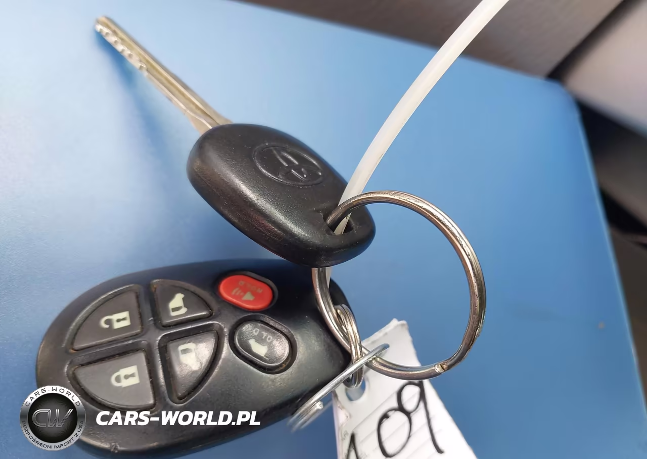 2010 Toyota Sienna Xle-Xle Limited VIN:5TDYK4CC6AS304460 - 11