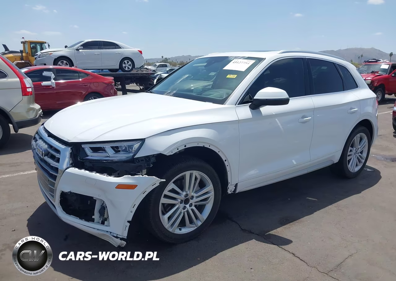2018 Audi Q5 2.0T Premium-2.0T Tech Premium VIN:WA1CNAFY8J2215658 - 2