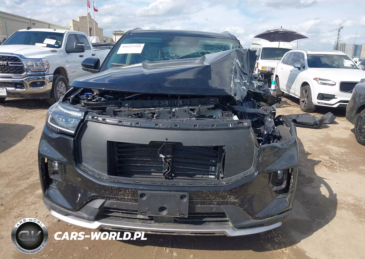 2025 Ford Explorer Platinum VIN:1FMWK7HC7SGC40132 - 12