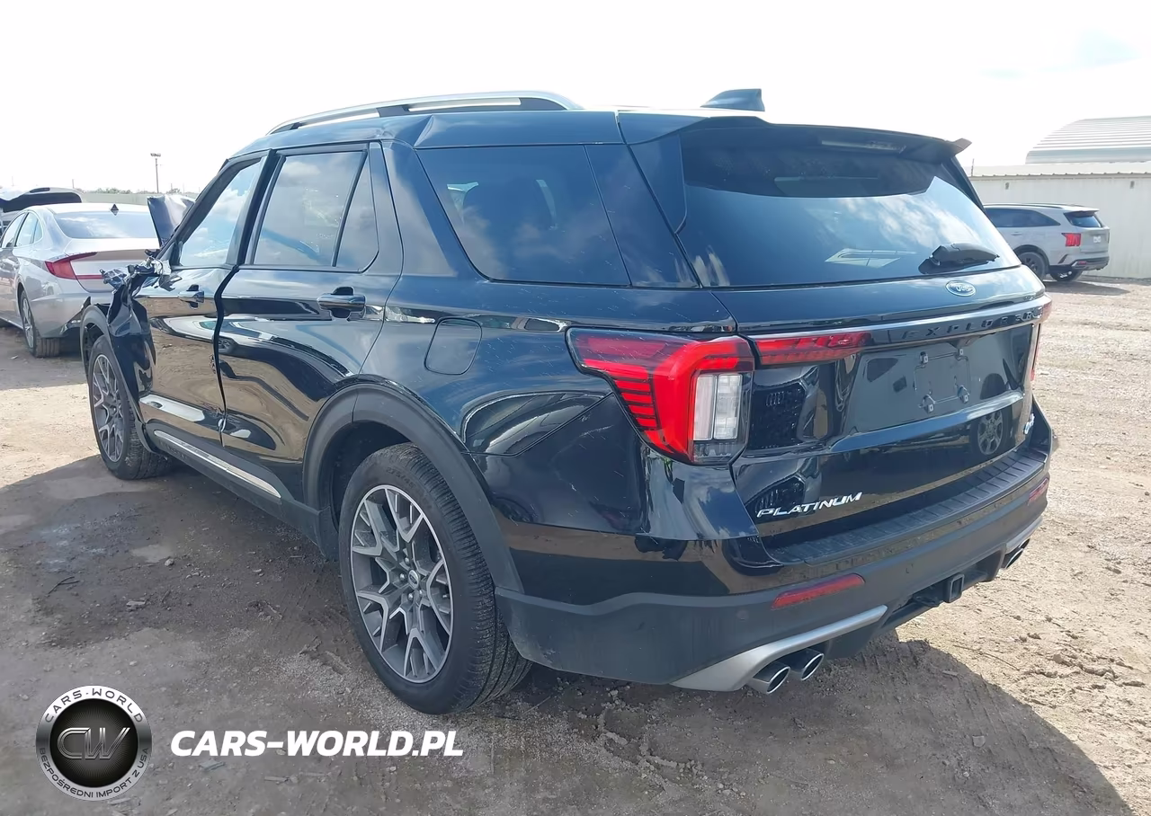 2025 Ford Explorer Platinum VIN:1FMWK7HC7SGC40132 - 3