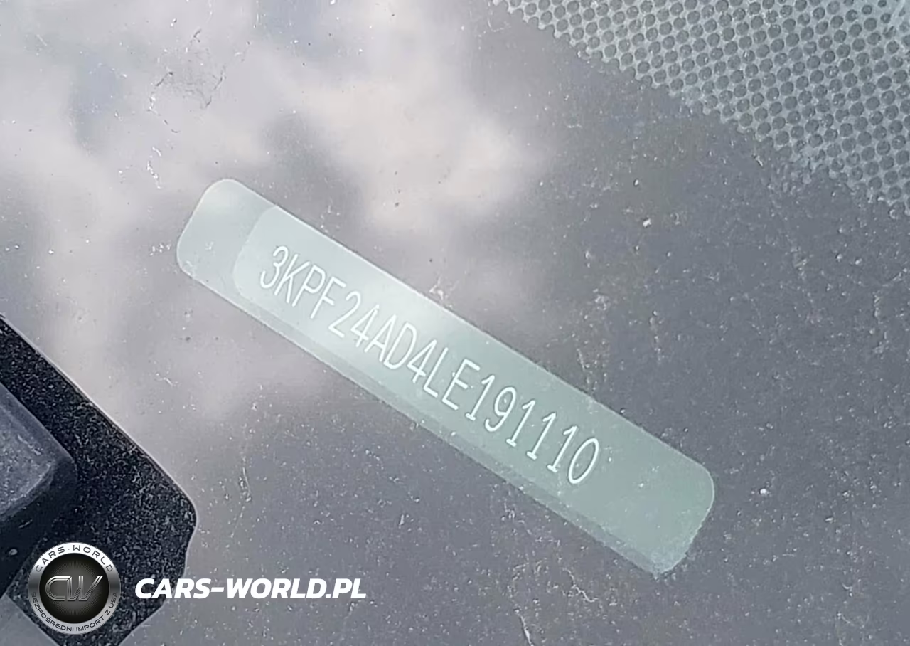 2020 Kia Forte Fe VIN:3KPF24AD4LE191110 - 17