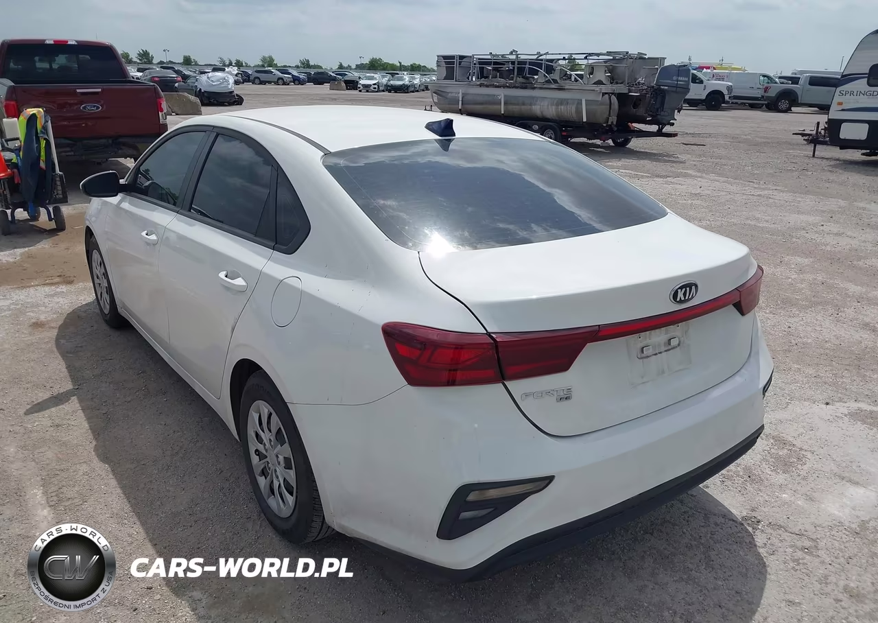 2020 Kia Forte Fe VIN:3KPF24AD4LE191110 - 3
