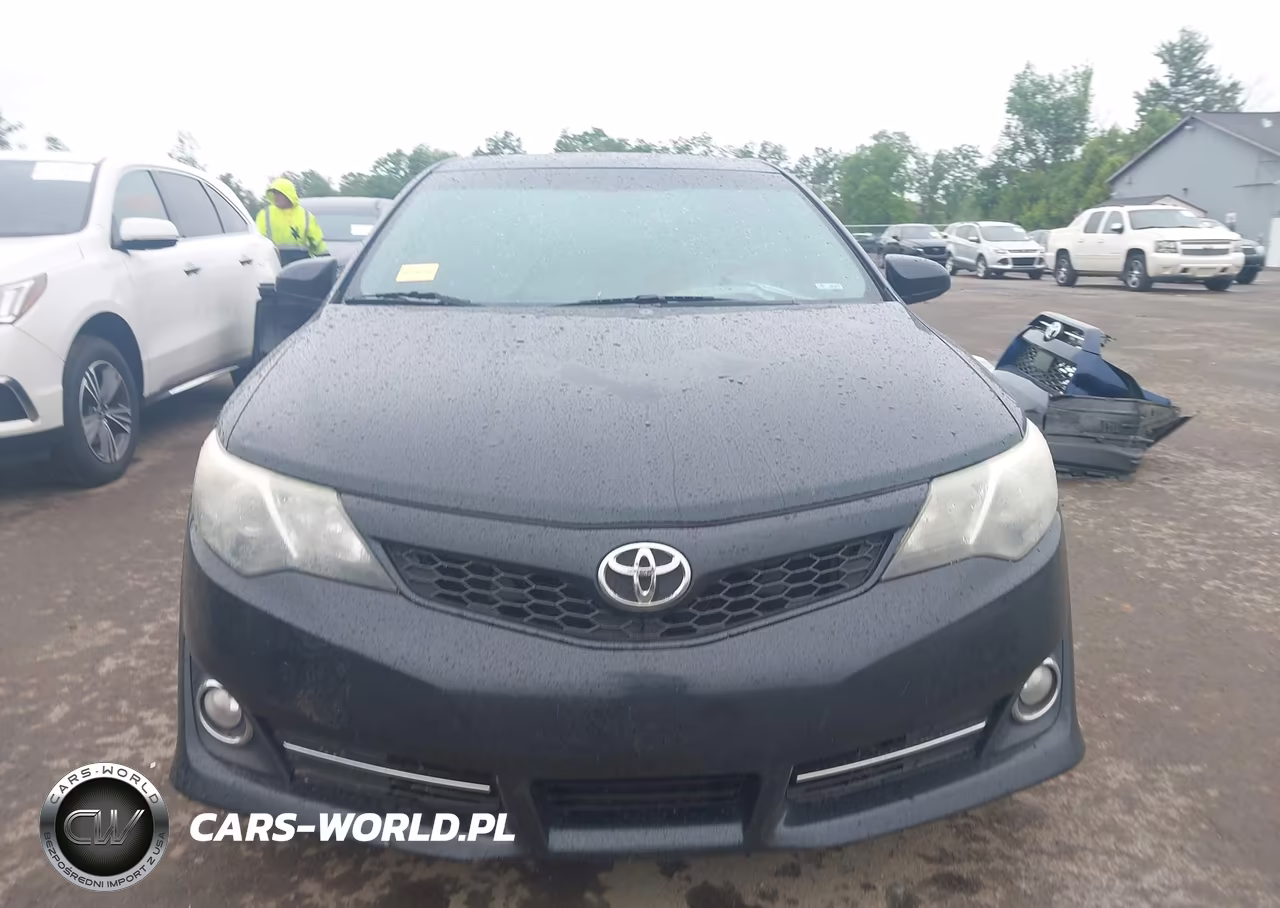 2014 Toyota Camry Se VIN:4T1BF1FK2EU422000 - 12