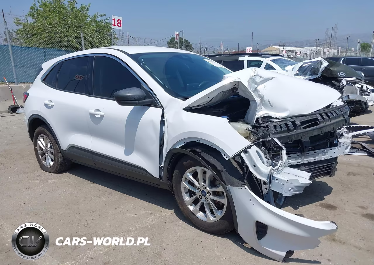2022 Ford Escape Se