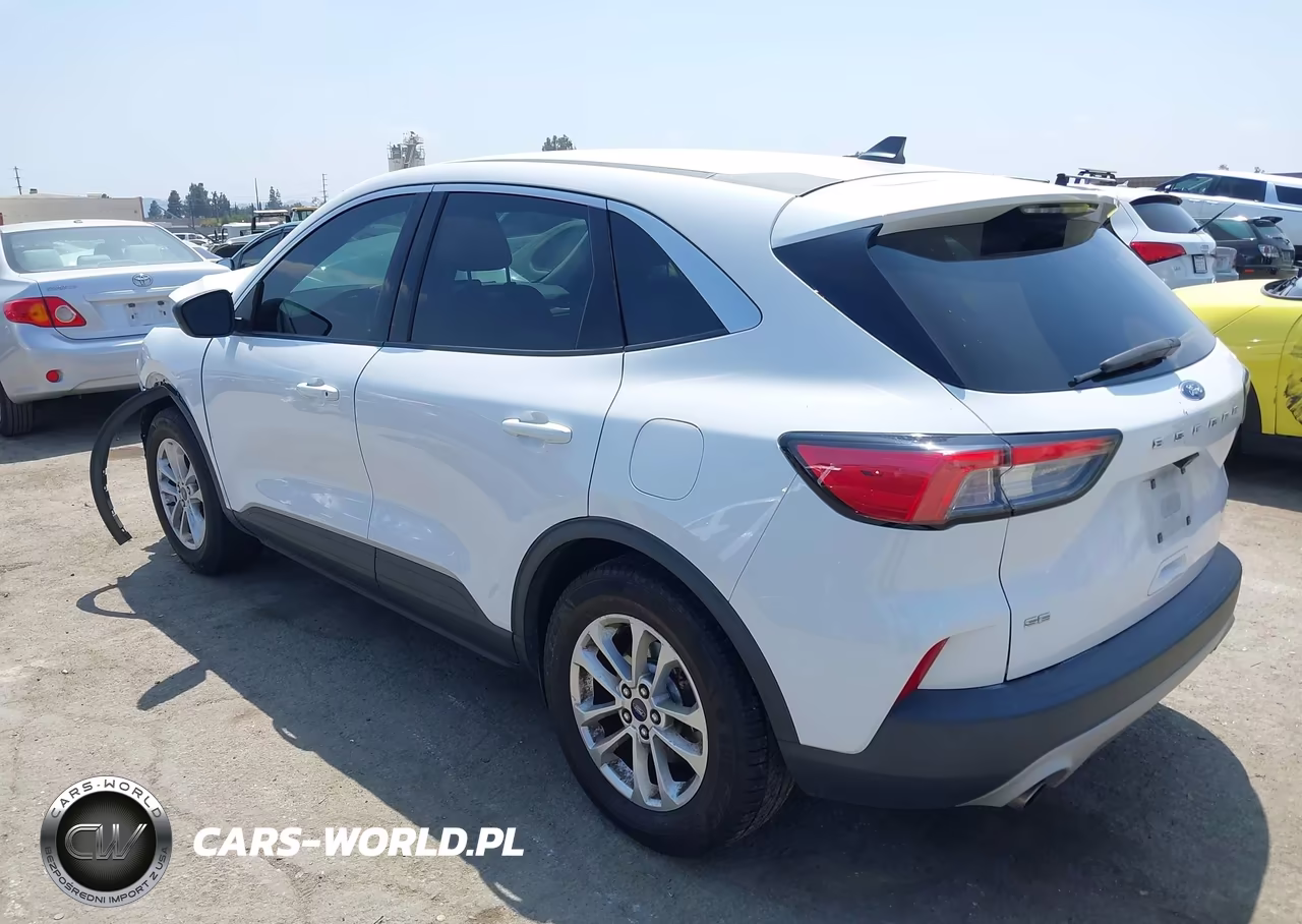 2022 Ford Escape Se VIN:1FMCU0G65NUB35434 - 3