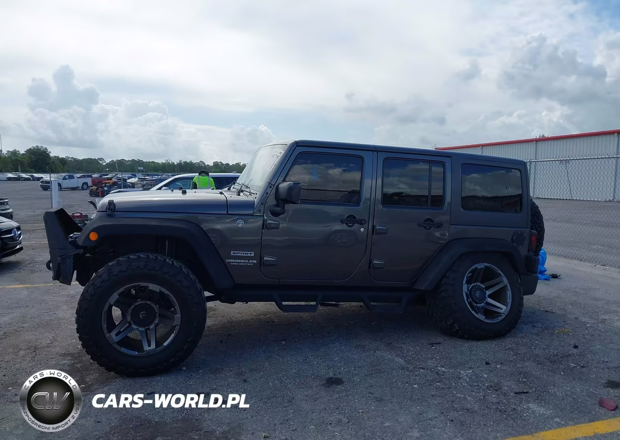 2017 Jeep Wrangler Unlimited Sport 4X4 VIN:1C4BJWDG8HL570337 - 14