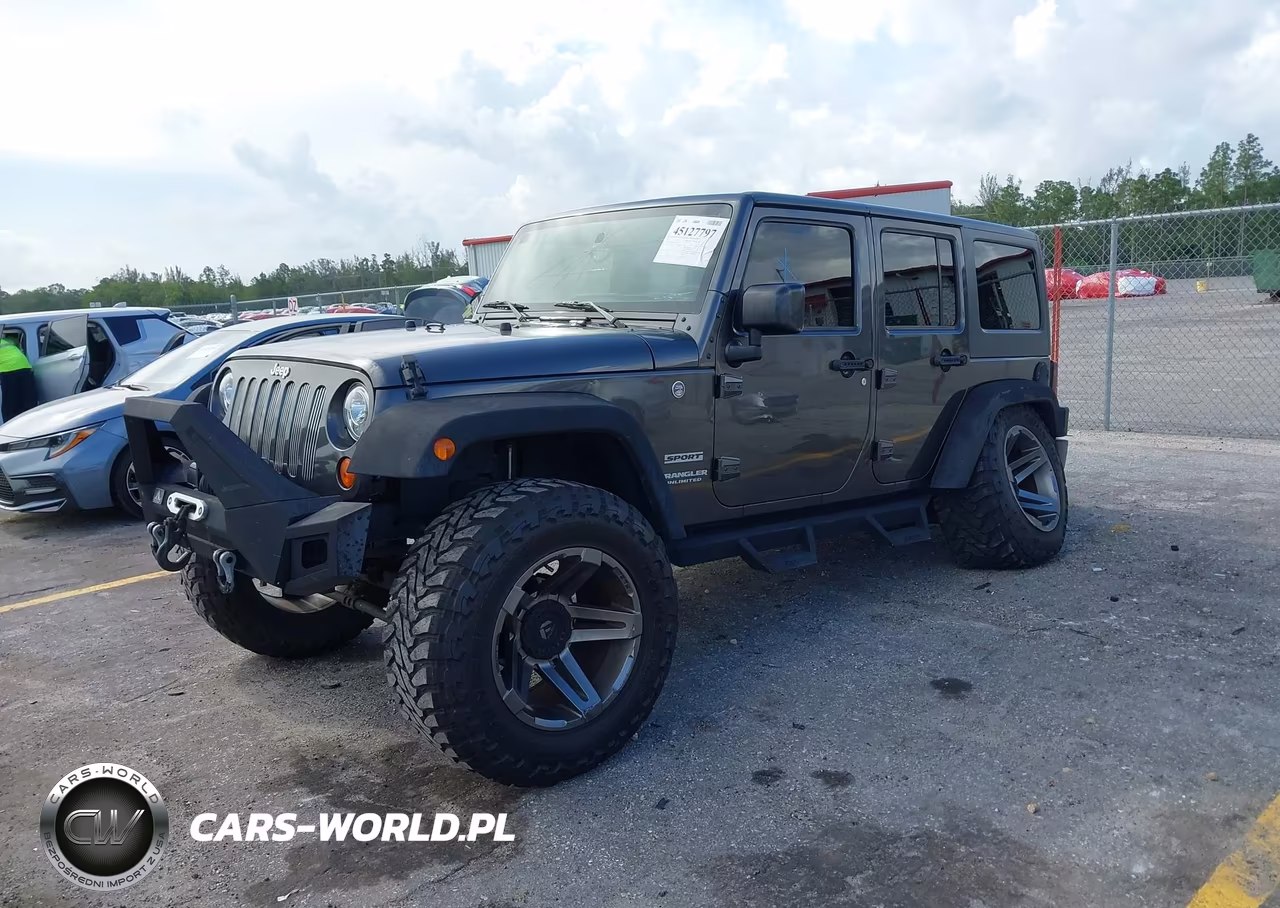 2017 Jeep Wrangler Unlimited Sport 4X4 VIN:1C4BJWDG8HL570337 - 2
