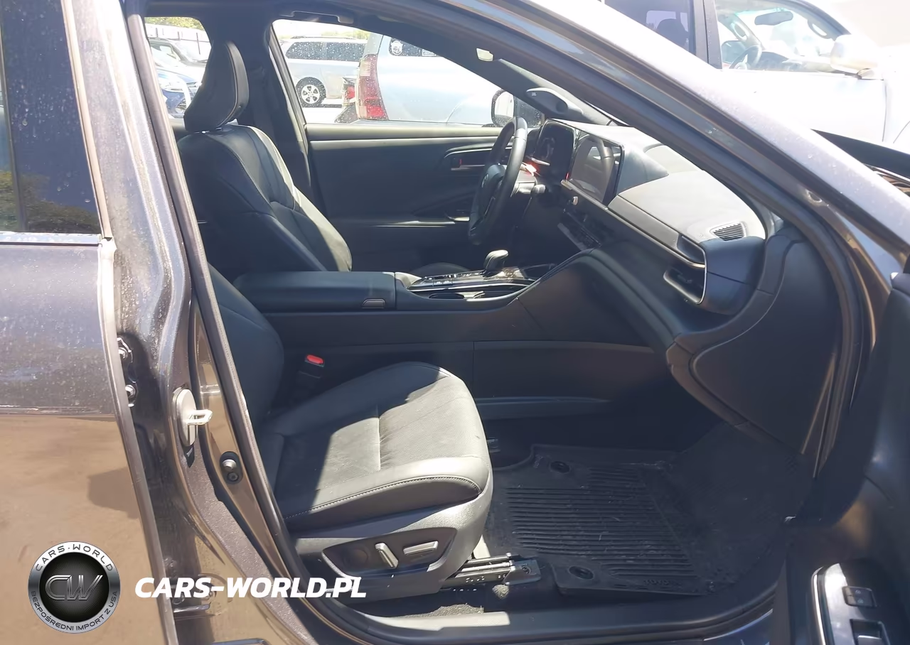 2024 Toyota Crown Limited VIN:JTDAAAAF4R3022475 - 5