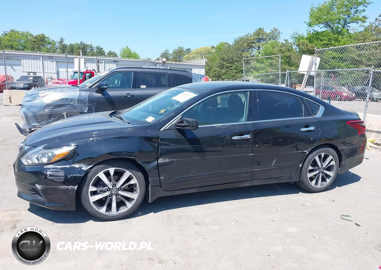 2017 Nissan Altima 2.5 Sr VIN:1N4AL3AP4HC281874 - 14