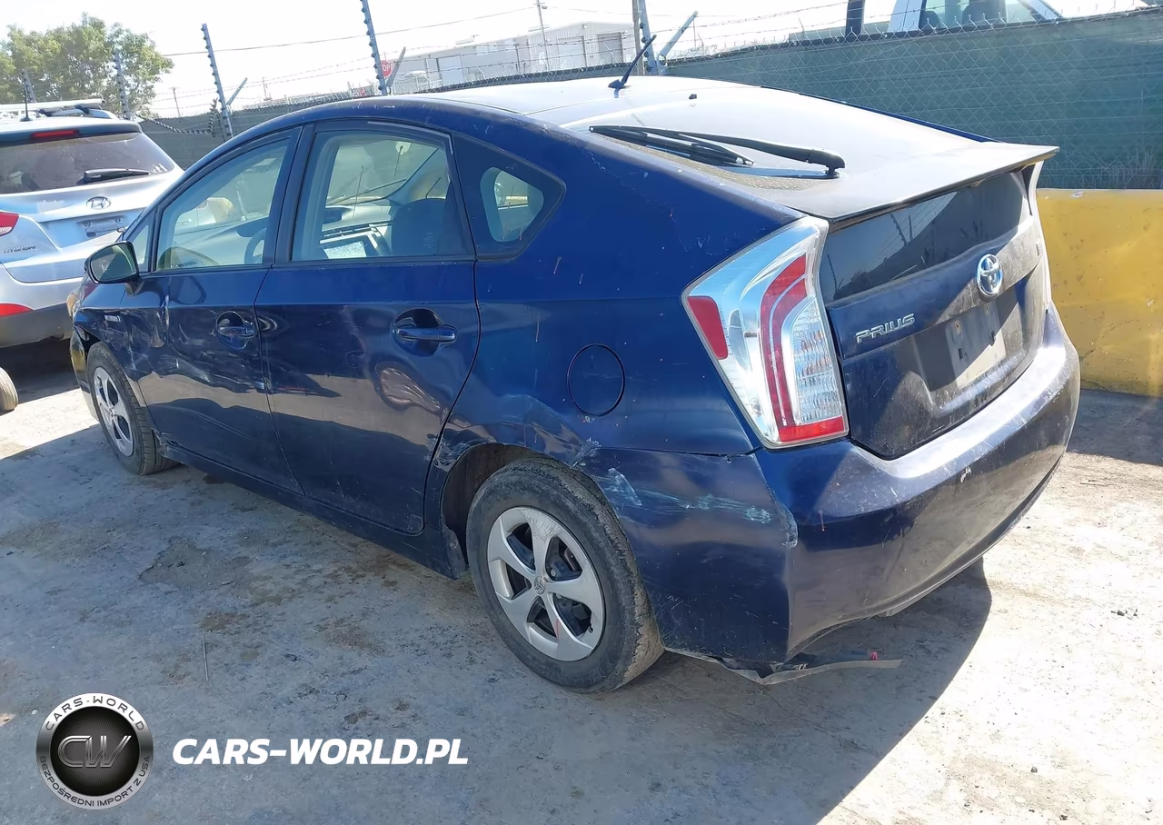2012 Toyota Prius Five-Four-One-Three-Two VIN:JTDKN3DUXC1592224 - 3