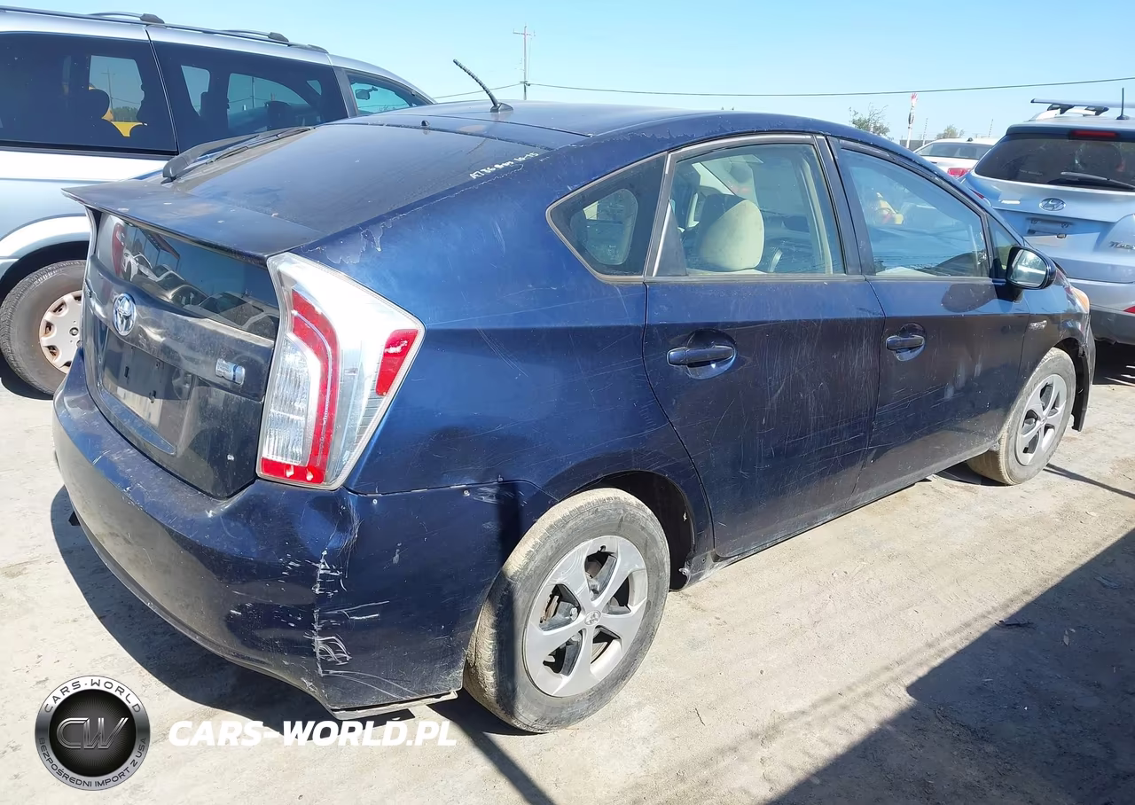 2012 Toyota Prius Five-Four-One-Three-Two VIN:JTDKN3DUXC1592224 - 4