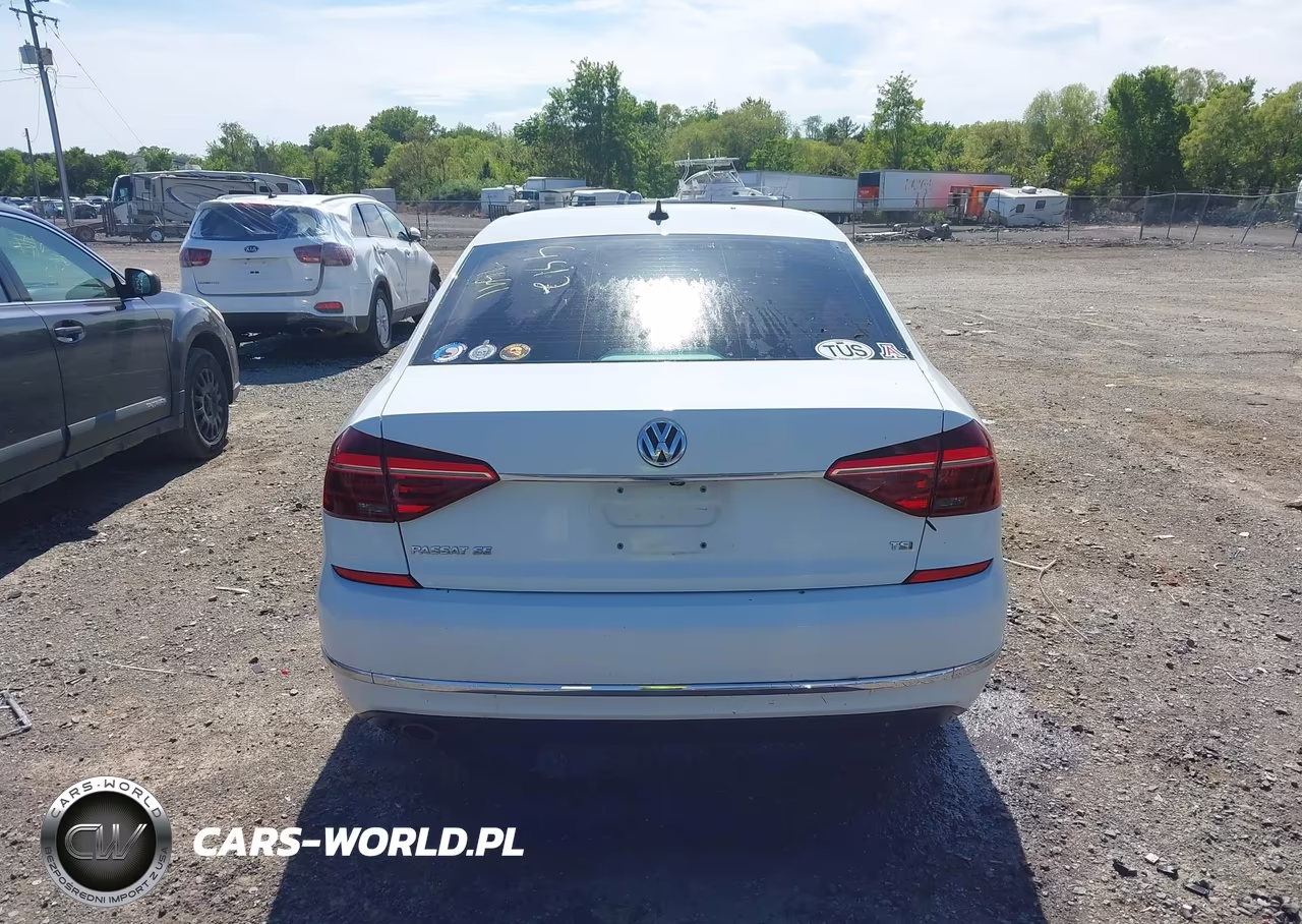 2018 Volkswagen Passat 2.0T Se VIN:1VWBA7A38JC041514 - 16