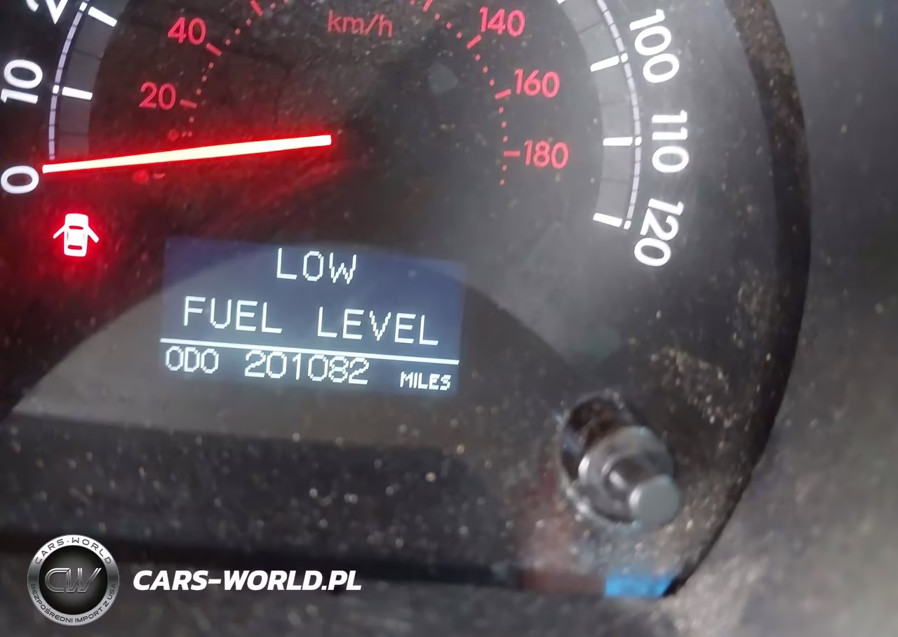 2008 Toyota Tundra Limited 5.7L V8 VIN:5TBBV58108S518163 - 15