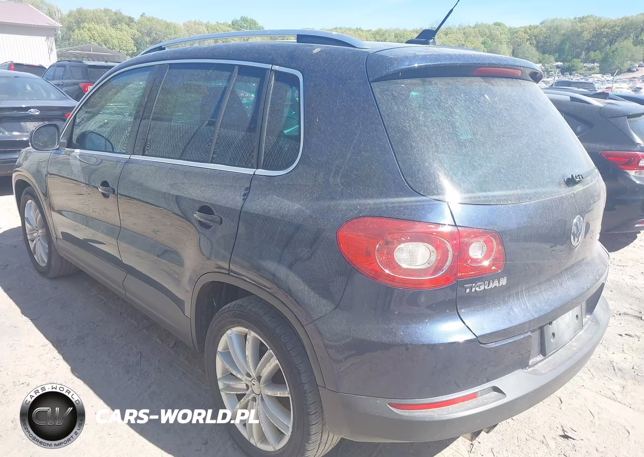 2011 Volkswagen Tiguan Se VIN:WVGBV7AX4BW566379 - 3