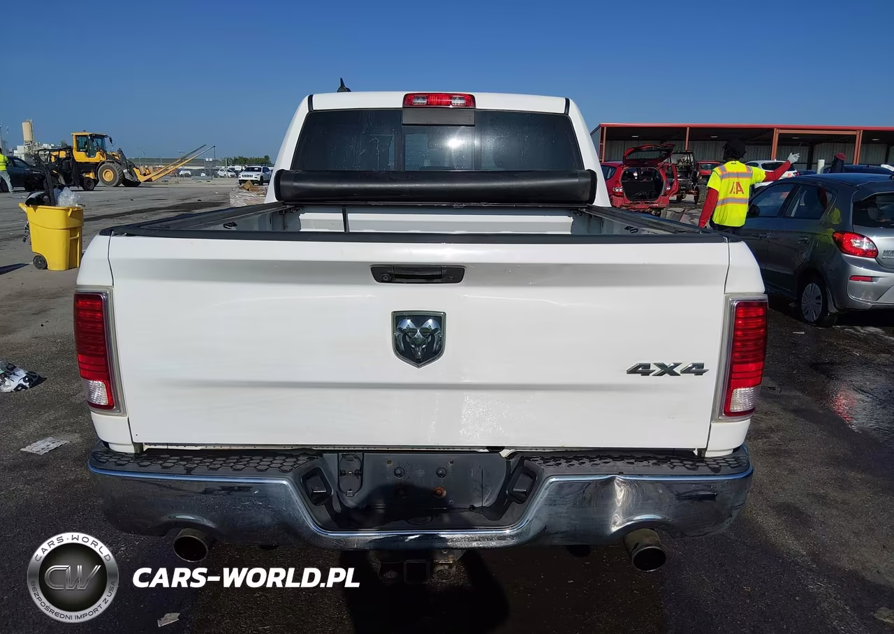 2014 Ram 1500 Laramie VIN:1C6RR7NT2ES412156 - 16