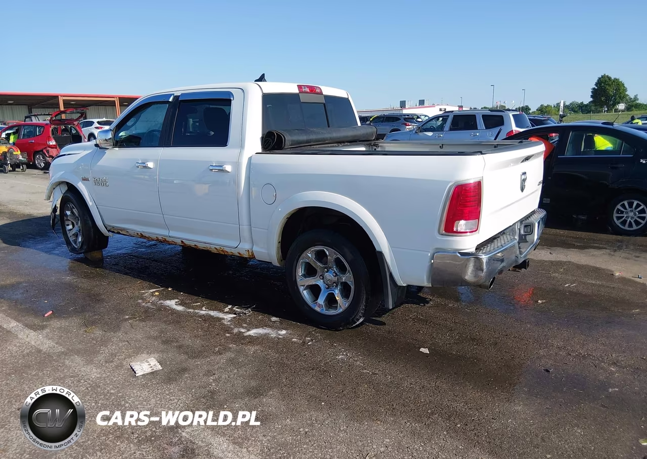 2014 Ram 1500 Laramie VIN:1C6RR7NT2ES412156 - 3