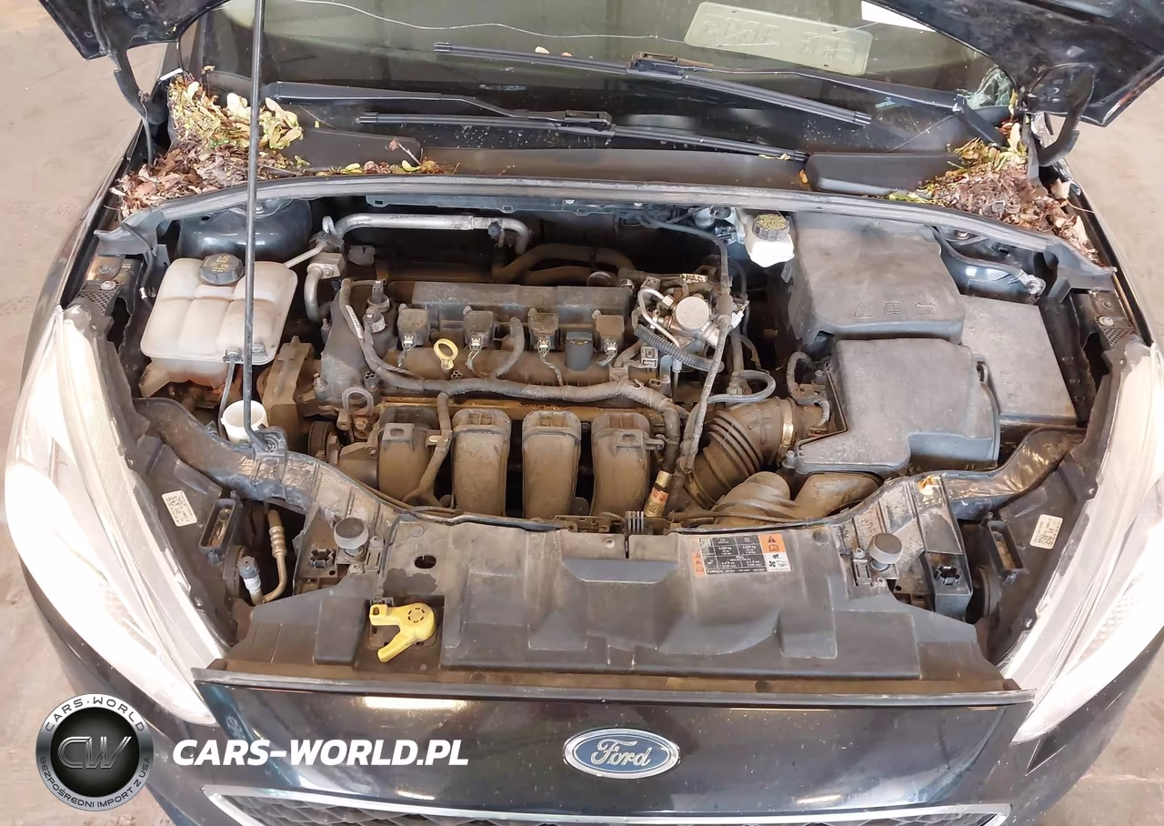 2018 Ford Focus S VIN:1FADP3E28JL268647 - 10