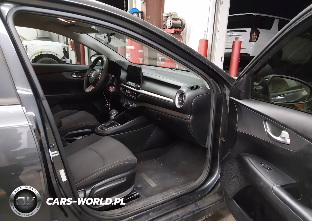 2020 Kia Forte Lxs VIN:3KPF24AD7LE157906 - 5