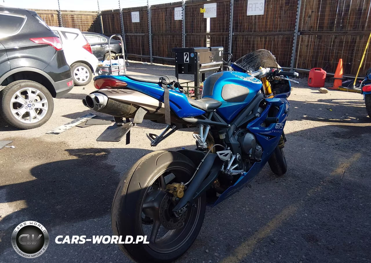 2008 Triumph Motorcycle Daytona 675 VIN:SMTD00NS58J332955 - 4