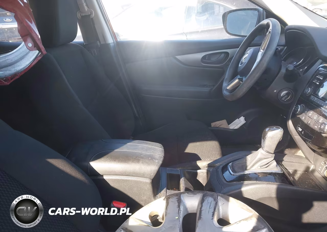 2018 Nissan Rogue Sport S VIN:JN1BJ1CP7JW187548 - 5