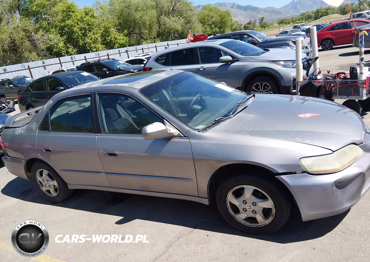 2000 Honda Accord 2.3 Ex VIN:JHMCG5658YC042627 - 13