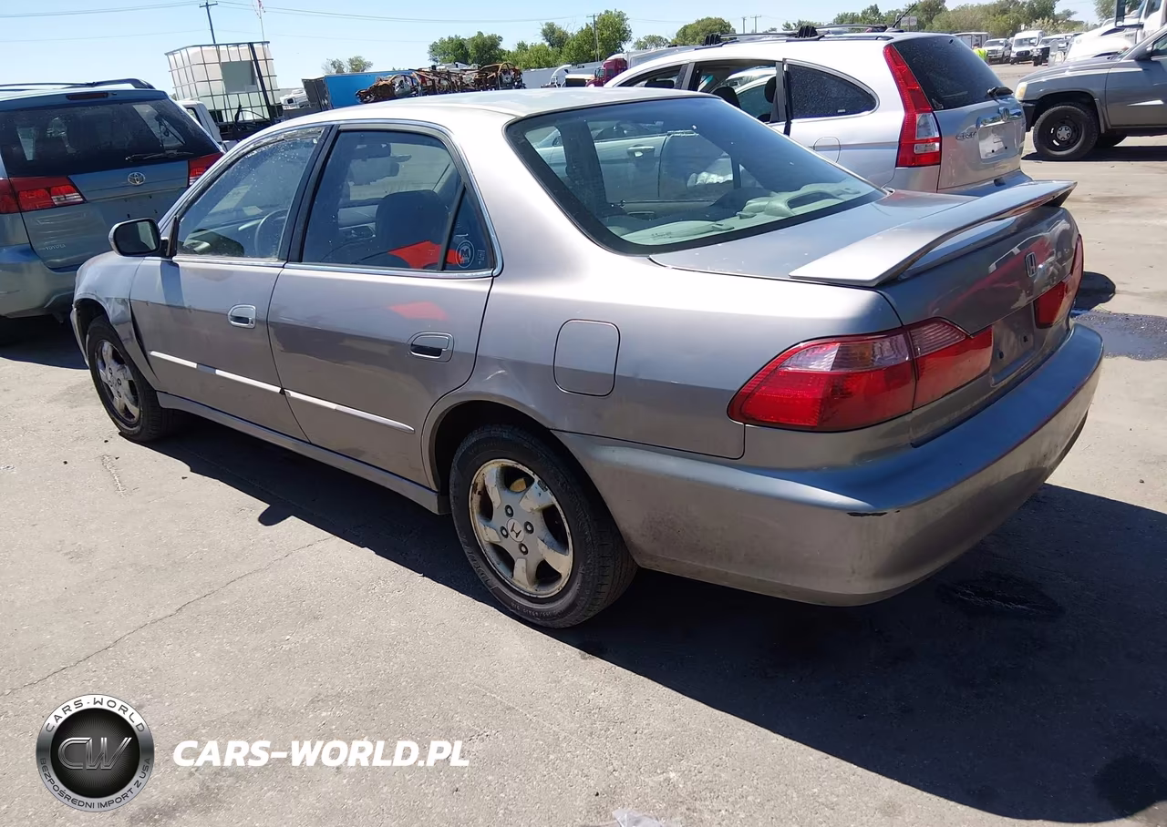 2000 Honda Accord 2.3 Ex VIN:JHMCG5658YC042627 - 3